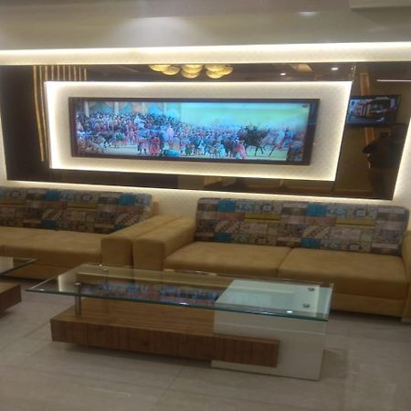 Csjs Inn By Krishna Group Of Hotels Amritsar Eksteriør bilde